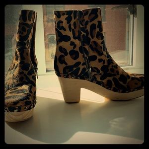 NWOT Free People Leopard Leather Clog Booties